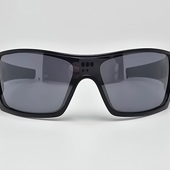 Oakley OO9101-01 Batwolf Black Ink Frame Black Iridium Lens Shield Sunglasses - Picture 2 of 15